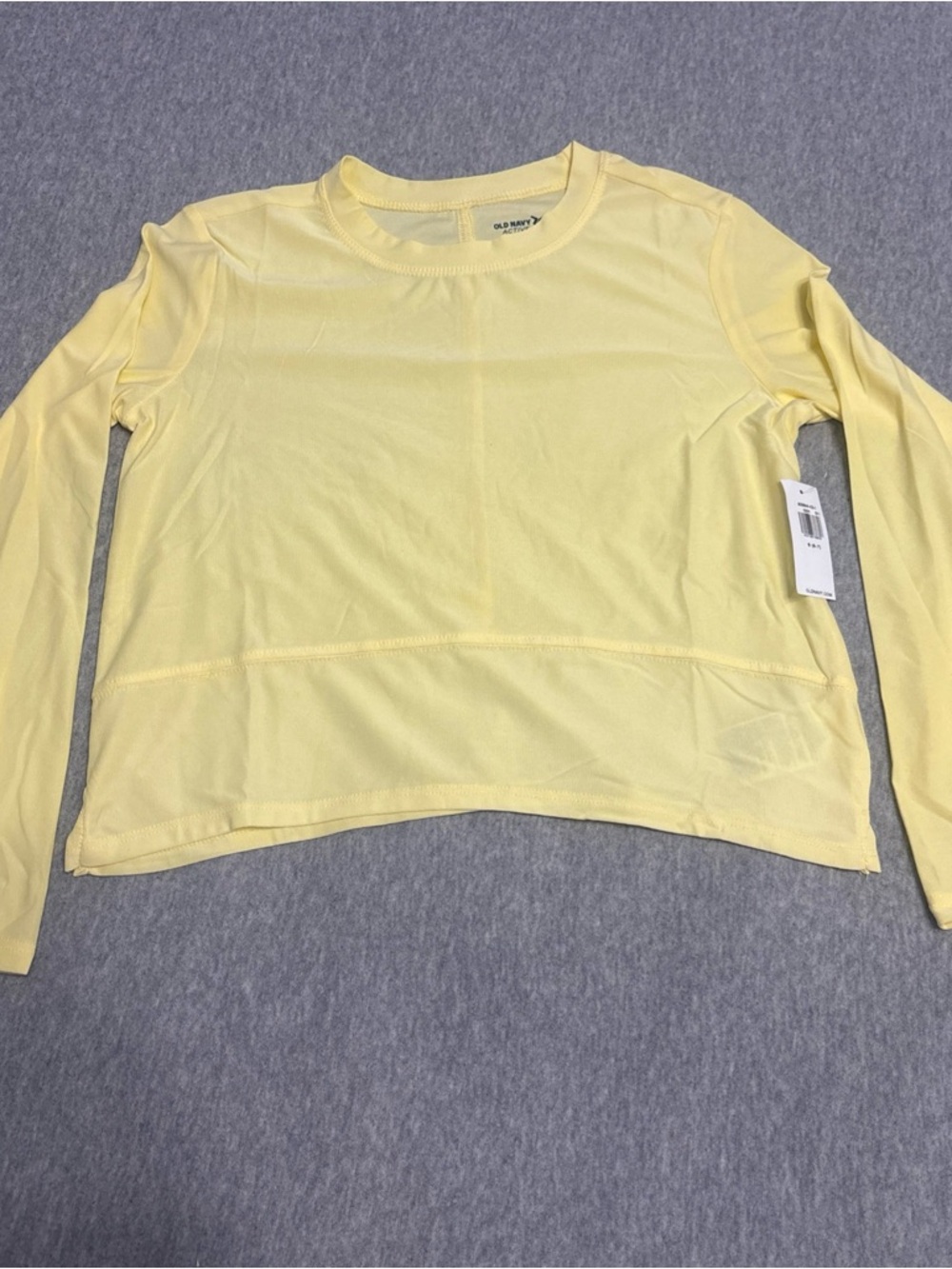 Old Navy Pale Yellow Long Sleeve Crewneck Top Small